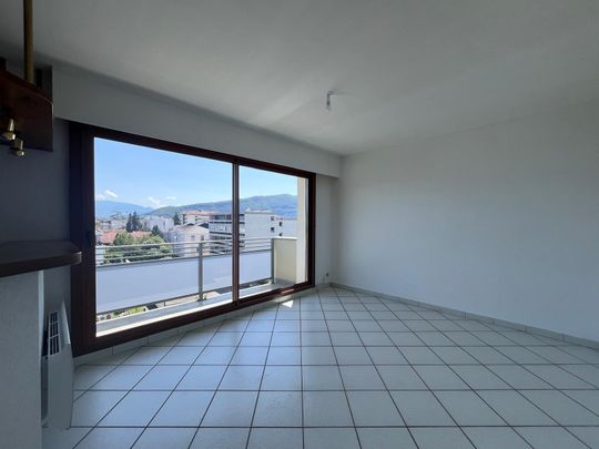 Location Appartement 2 pièces 51m² - Photo 1