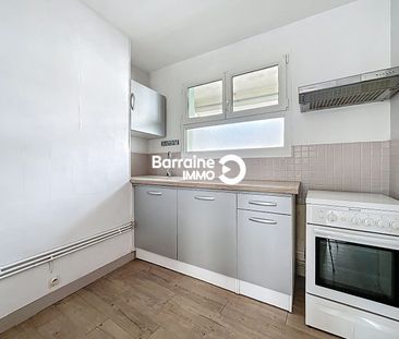 Location appartement à Lorient, 2 pièces 43.91m² - Photo 2