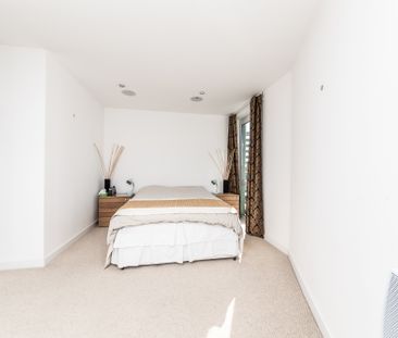 3 bedroom apartment to rent - Photo 5