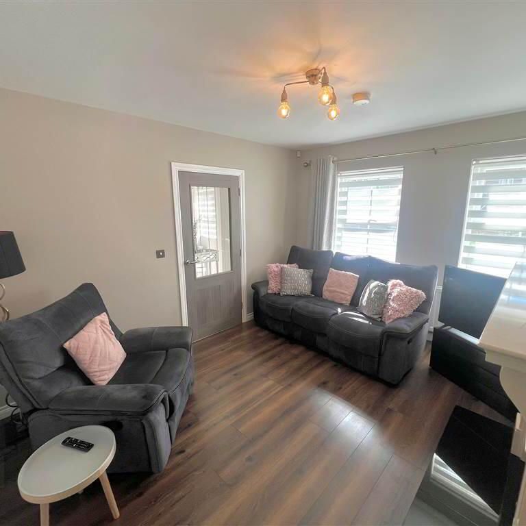 12 Ballyblaugh Meadows, Newry, BT34 1FE - Photo 1