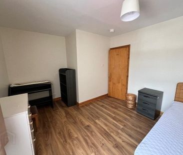 118 Ashley Avenue, Lisburn Road, Belfast, BT9 7BU - Photo 2