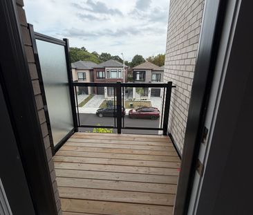 For Lease - 48 Danielle Moore Circle, Toronto, Ontario - Photo 2