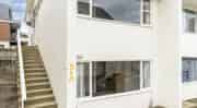 Newly Renovated & Stylish Prime Location - Photo 4