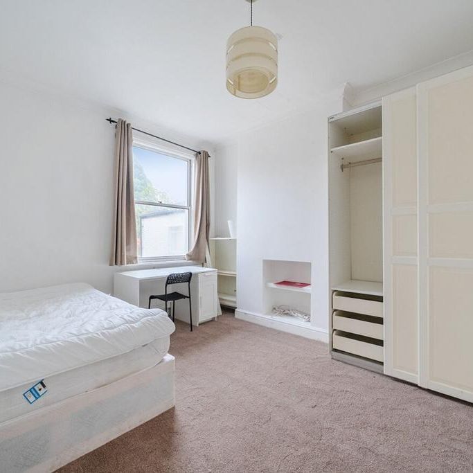 5 bedroom terraced house to rent - Photo 1