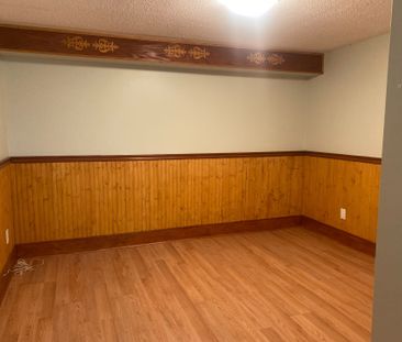 For Lease - 1300 Belair Crescent, Oshawa, Ontario - Photo 4