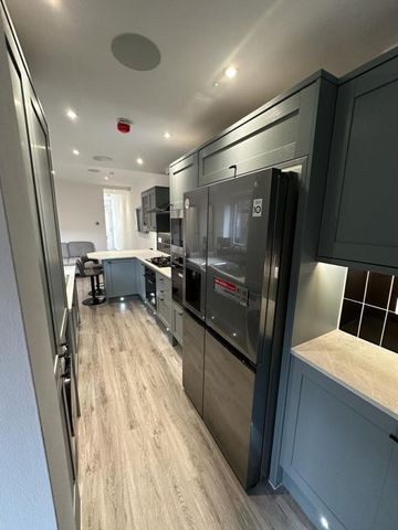 68 Oxford Street - Brand New 6 BedLoughborough - Photo 3