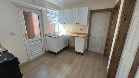 George Street, Broughton - Photo 2