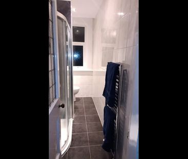 3 Bed Semi-Detached House, Western Gardens, EH12 - Photo 6