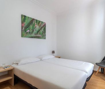 Spacious 4 Bedroom in Sarrià-Sant Gervasi - Photo 1