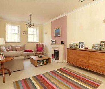 Hop Blossom House, Church Street, Odiham, Hook, Hampshire, RG29 - Photo 2