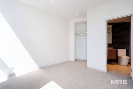 1407/138 Ferrars Street, South Melbourne - Photo 5