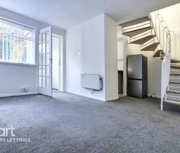 1 bedroom end of terrace house to rent - Photo 5