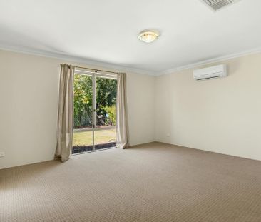 Spacious Family Home in Sought-After Ravenswood estate - Photo 4