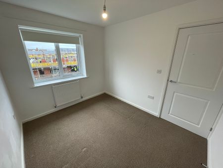 The Lennon - Photo 3