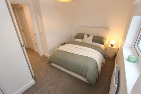 2 bedroom terraced house to rent - Photo 5