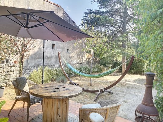 Maison Villeneuve Les Avignon 6 pièce(s) 201 m2, - Photo 1