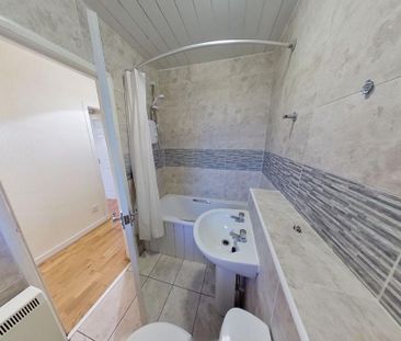 1 bedroom studio apartment to rent - Photo 5