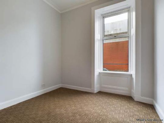 2 bedroom property to rent in Glasgow - Photo 1