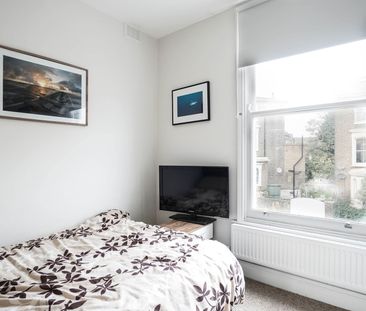 Southborough Road – Room 3 - Photo 4