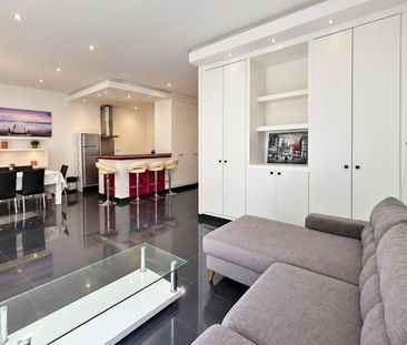 Location Appartement 2 pièces 53m² CANNES 06400 - Photo 1