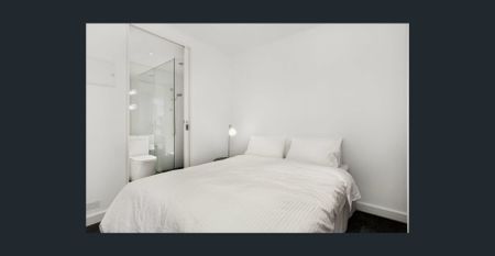 Fantastic One Bedroom Apartment, Great Location! - Photo 4