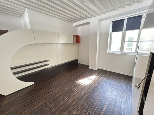 Location Appartement 2 pièces 75m² LA ROCHELLE 17000 - Photo 1