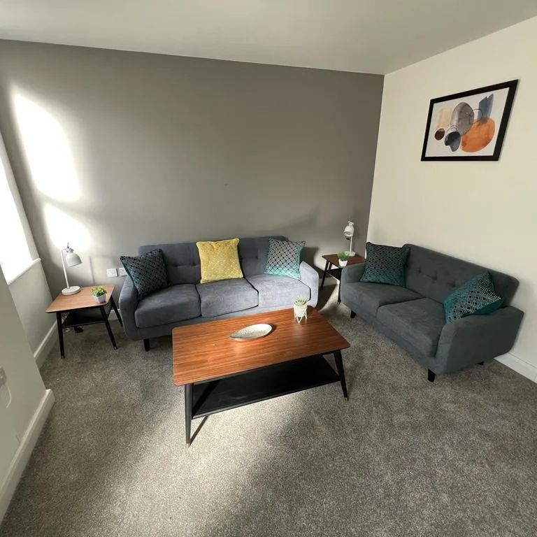 1 bed house share to rent in Church Street, Burnley, BB11 - Photo 1