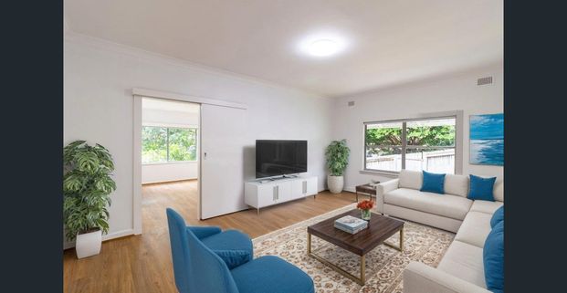 Fully Renovated Home in Prime Willoughby Location - Photo 1