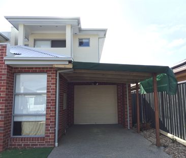 Altona North - Photo 5