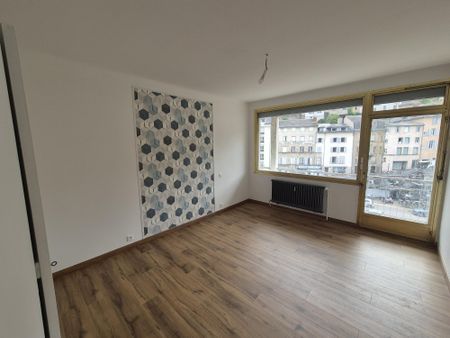 Location Appartement 6 pièces 115m² TULLE 19000 - Photo 5