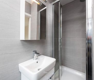 10 Fey Yerra, Leopardstown Road, Foxrock, Dublin 18 - Photo 3