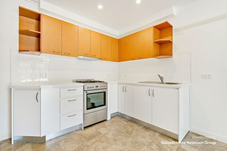 1/19 Wells Street, Newtown, NSW 2042 - Photo 3