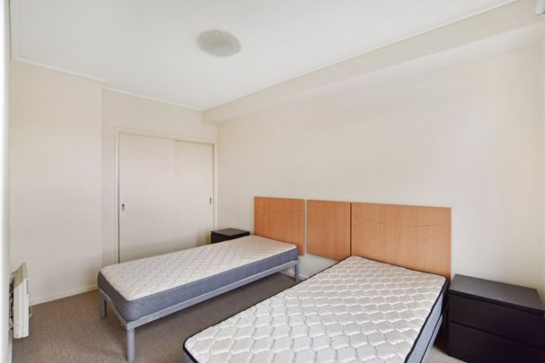 5608/570 Lygon Street, Carlton VIC 3053 - Photo 1