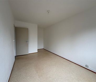 Location Appartement 2 pièces 45m² - Photo 2