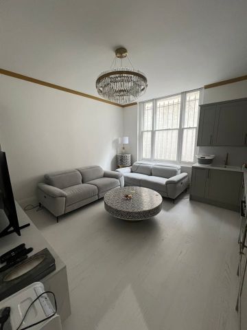 2 Bed Flat, Bickenhall Mansions, W1U - Photo 2