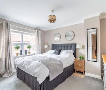 3 bedroom semi-detached house to rent - Photo 6