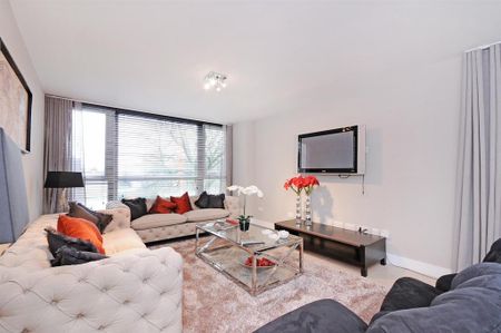 4 bedroom apartment to rent - Photo 2