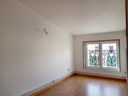 Appartement 3 pièces à - Photo 2