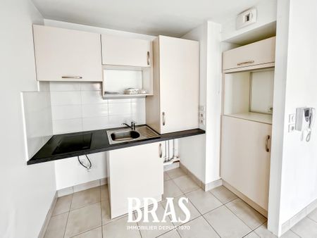 Location Appartement 2 pièces 38m² NANTES 44000 - Photo 5