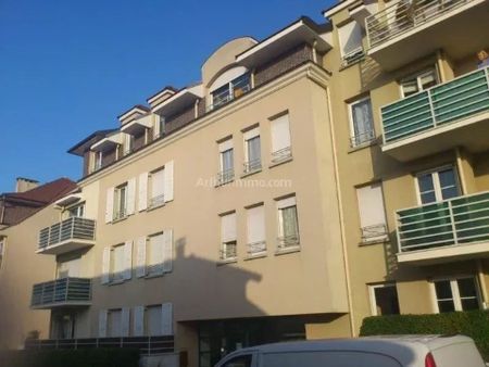 Location Appartement 1 pièces 27 m2 à Champs-sur-Marne - Photo 2