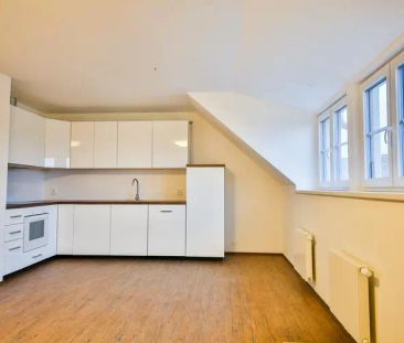 Pronájem půdního bytu 2+kk, 58 m - Фото 5