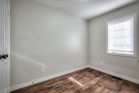 For Lease - 5 Smithy Court, Toronto, Ontario - Photo 2