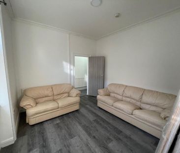 4 bedroom house to rent - Photo 2