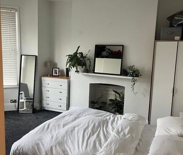2 Bed Flat, Brixton, SW9 - Photo 5