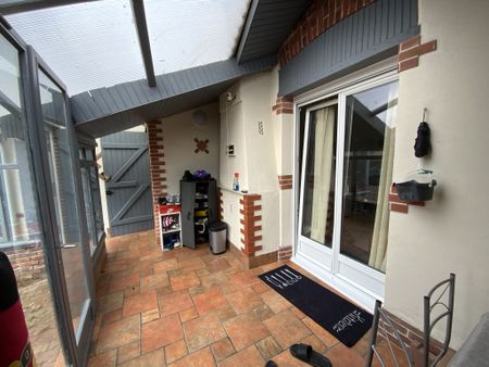 Location Maison 4 pièces 102m² EVREUX 27000 - Photo 5