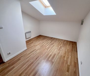 Appartement 3 pièces 40m2 MARSEILLE 3EME 690 euros - Photo 4