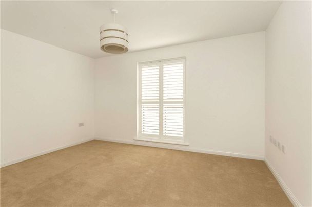 A beautiful detached family home in a semi rural location. - Photo 1