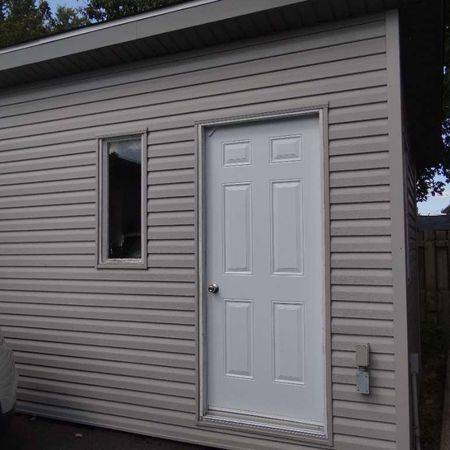 4 1/2 REZ-DE-JARDIN PLAFONDS 9 PIEDS AVEC CABANON - Photo 4