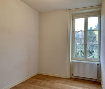 APPARTEMENT T2 A LOUER A AMPLEPUIS : - Photo 6