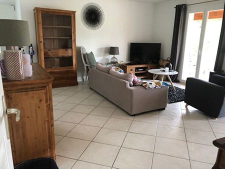 Location maison 4 pièces, 79.00m², Pechbonnieu - Photo 4